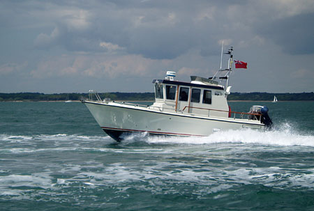 P5090481 Starcus running the Solent