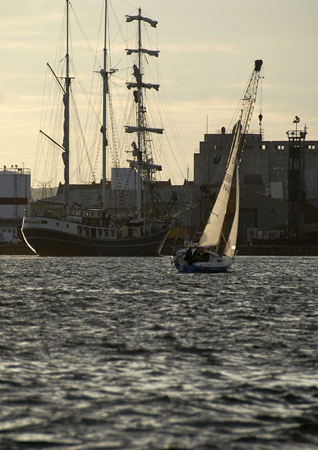 Thalassa enters Poole Quay A4