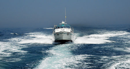 42 Reality & Distraction running line astern with Work of Art